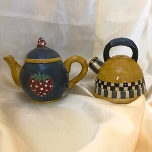 Whimsical Strawberry Salt & Pepper Shakers Sakura China tea kettle